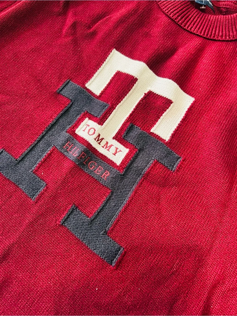 Tommy Hilfiger Men's Burgundy Crewneck Sweater 2XL